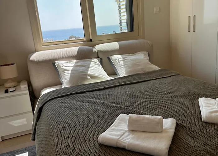 Mycyprusstay - Jo's Sunny Seaview