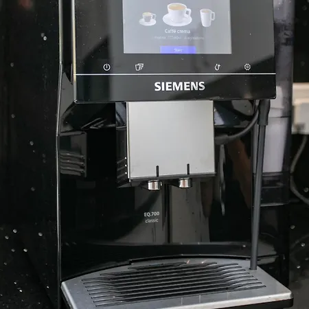 Mycyprusstay - Jo's Sunny Seaview Kissonerga