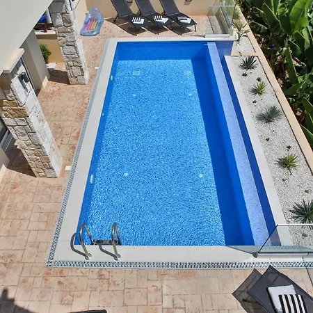 Mycyprusstay - Jo's Sunny Seaview * Kisonerga