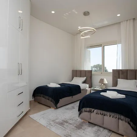 Mycyprusstay - Jo's Sunny Seaview * Kisonerga