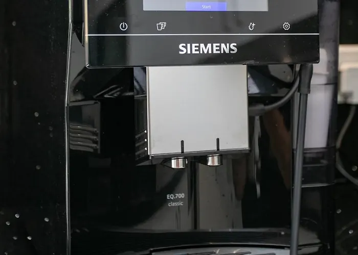 Mycyprusstay - Jo's Sunny Seaview Kiszónerga