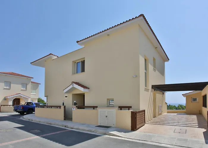 Mycyprusstay - Jo's Sunny Seaview Villa *