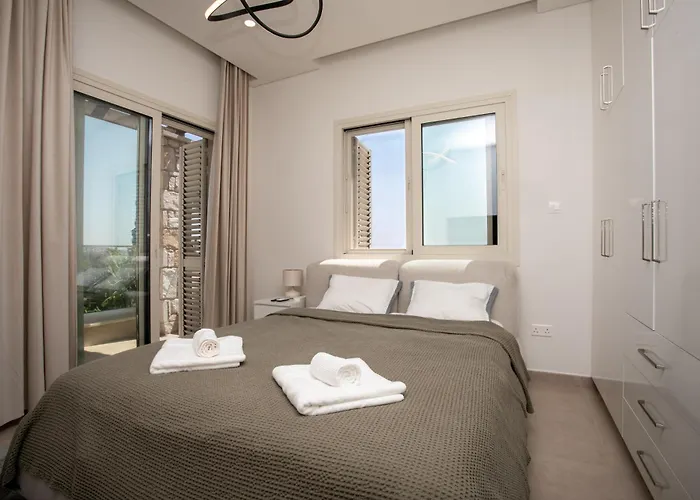 Mycyprusstay - Jo's Sunny Seaview