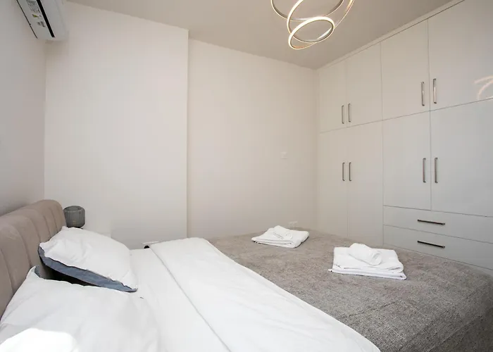 Villa Mycyprusstay - Jo's Sunny Seaview