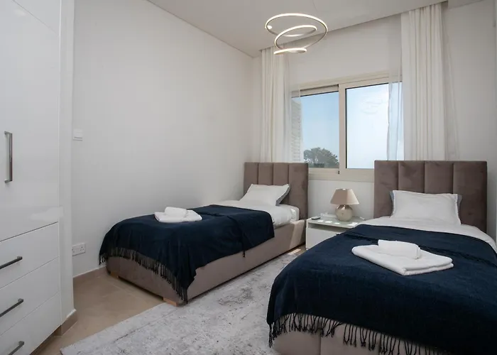 Mycyprusstay - Jo's Sunny Seaview Villa *